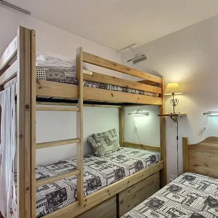 Appartamento Bel Rénové 2 Pièces, Balcon, Proche Pistes Et Commerces - Fr-1-455-148