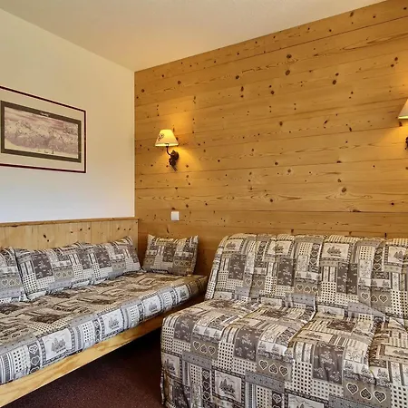 Bel Rénové 2 Pièces, Balcon, Proche Pistes Et Commerces - Fr-1-455-148 Appartement *