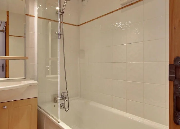 Renove 2 Pieces, 4 Pers, A Belle Plagne - Fr-1-455-148 * La Plagne